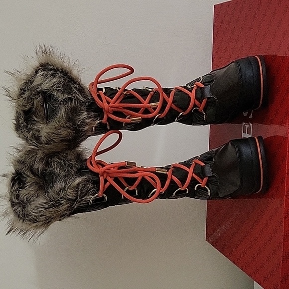 Guess Tall Winter Tie Up Boots - Picture 1 of 12